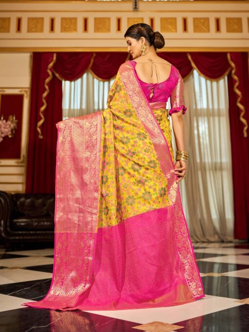 Jimmy Choo Saree Myntra Under 1500 - Image 2