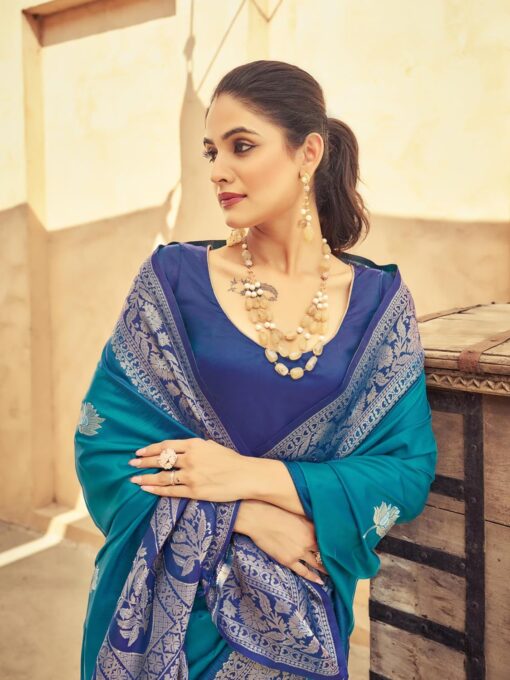 SWORNOF Women's Kanjivaram Soft Silk Banarasi Sarees With Unstiched Blouse Piece - Kancheepuram VRK SIL - Image 6