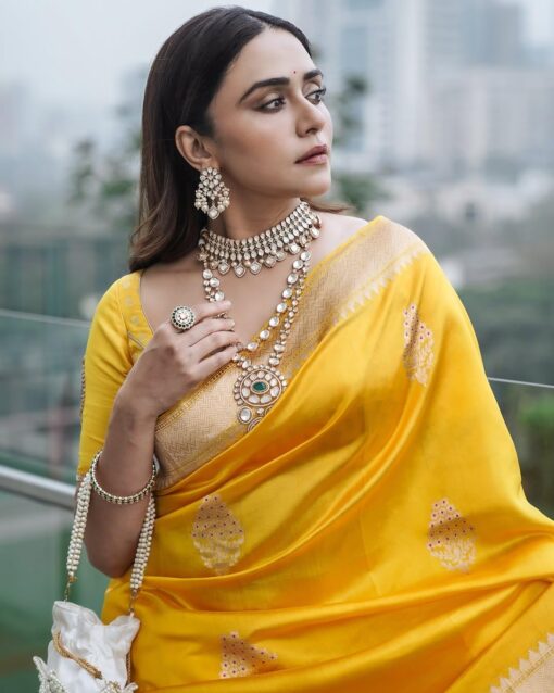 Flosive Women's Beautiful Hot Yellow Shine Kanjivaram Wedding Saree With Blouse - Kancheepuram Vrk Silks Hyderabad - Image 7