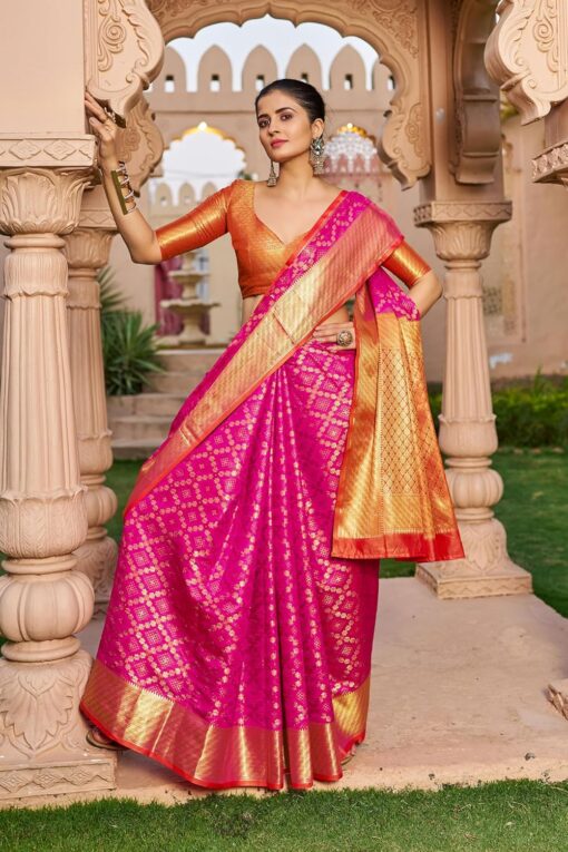 SWORNOF Women's Patola Silk Saree With Unstitched Boluse Piece - Kancheepuram Vrk Silks Karimnagar Photos - Image 4