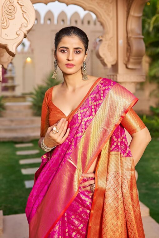 SWORNOF Women's Patola Silk Saree With Unstitched Boluse Piece - Kancheepuram Vrk Silks Karimnagar Photos - Image 5