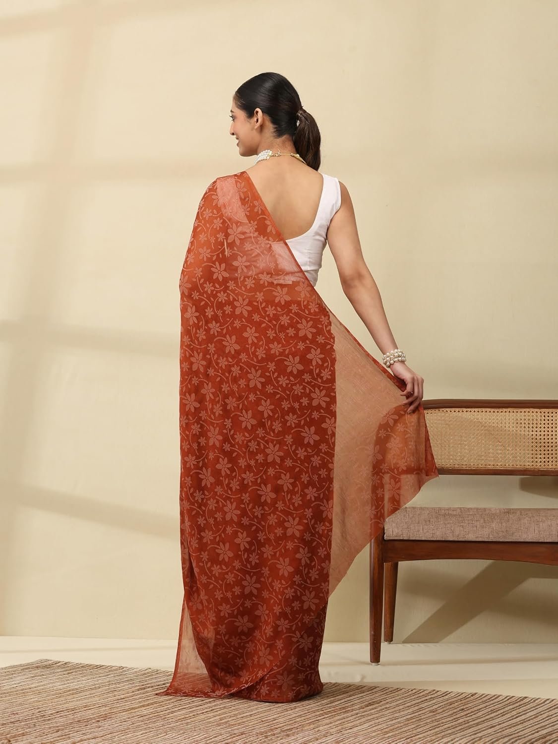 Garden Vareli Lock Chiffon Floral Saree - Jimmy Choo Saree Myntra Wholesale - Image 5