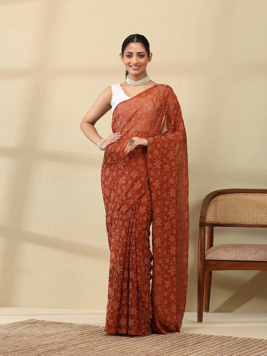 Garden Vareli Lock Chiffon Floral Saree - Jimmy Choo Saree Myntra Wholesale - Image 2