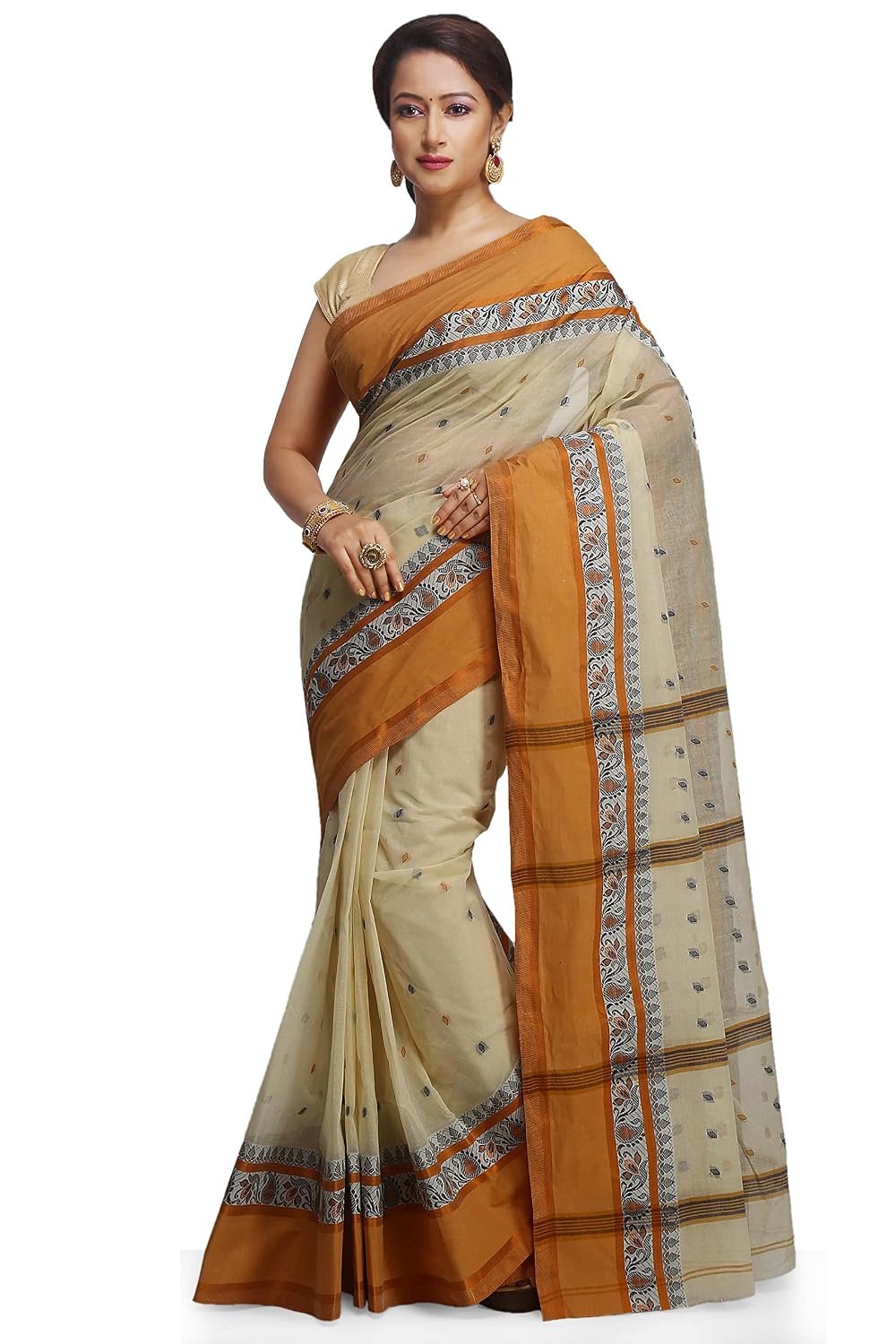 Jimmy Choo Saree Under 1000 For Weddings
